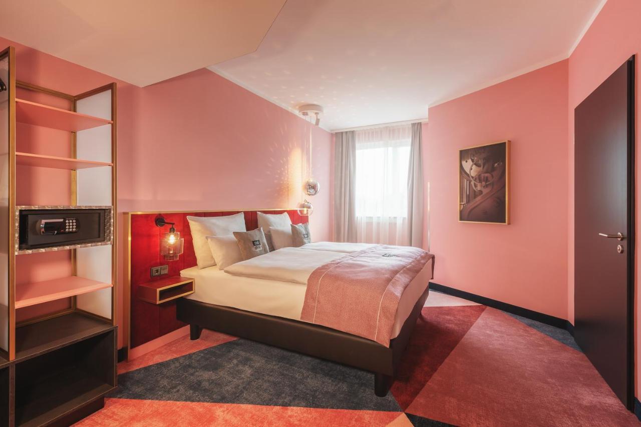 - The Niu, Loco North By Ihg 3* Munich